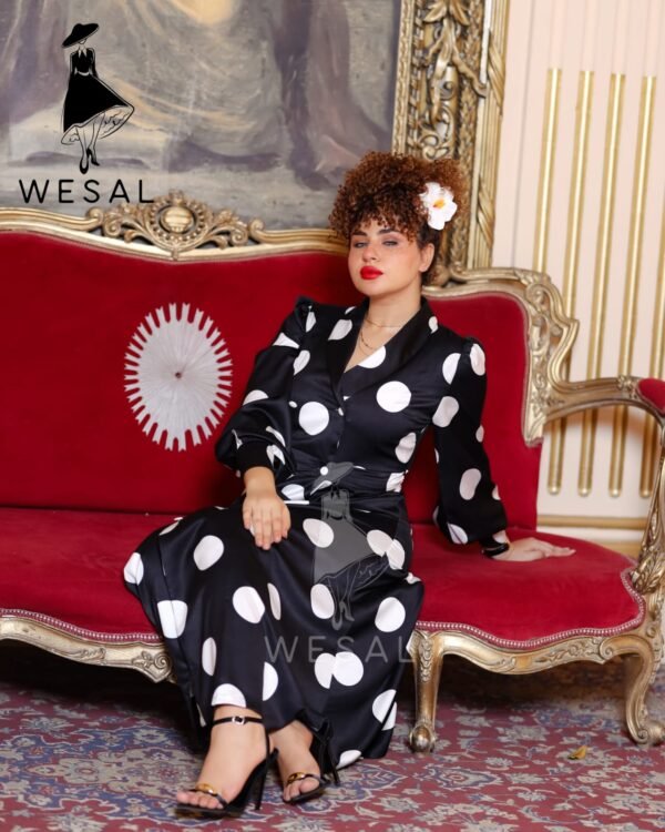 فستان بولكا ابيض*اسود  منقط